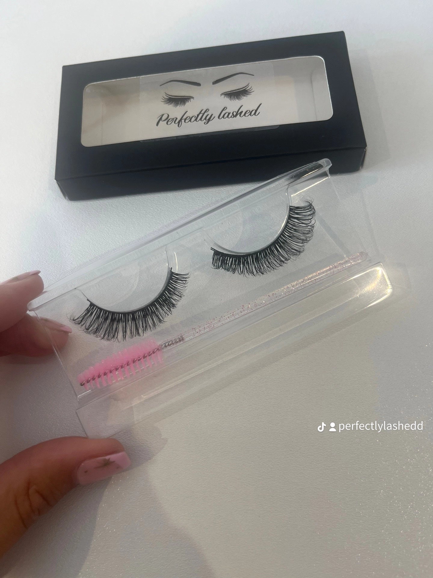 hybrid lash